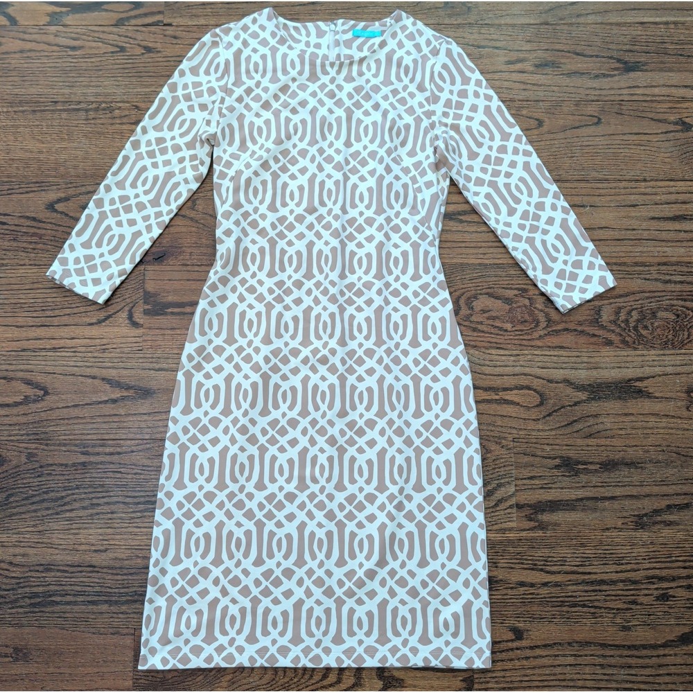 J. McLaughlin Sheath Dress Cream/Tan Geometric Lattice Print Sz XS 3/4 Slv Chic